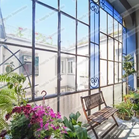 Chez Caroline Neapol