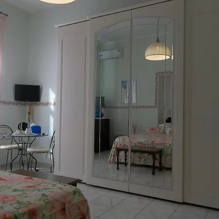 Nocleg ze śniadaniem Chez Caroline *